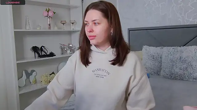 Alexyena online show from 12.02.24