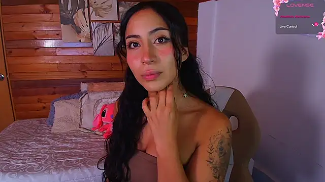 amber curly online show from 12.03.25