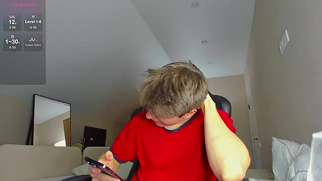 Snapshot of TaisonBrownX chatting on 12.22.24 TaisonBrownX online show from 12.22.24