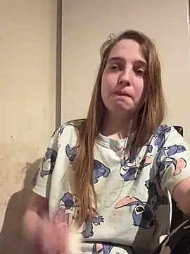 Snapshot of EvieRoseex chatting on 03.21.25 EvieRoseex online show from 03.21.25