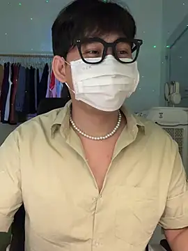 MinhTuanLive online show from 03.20.25