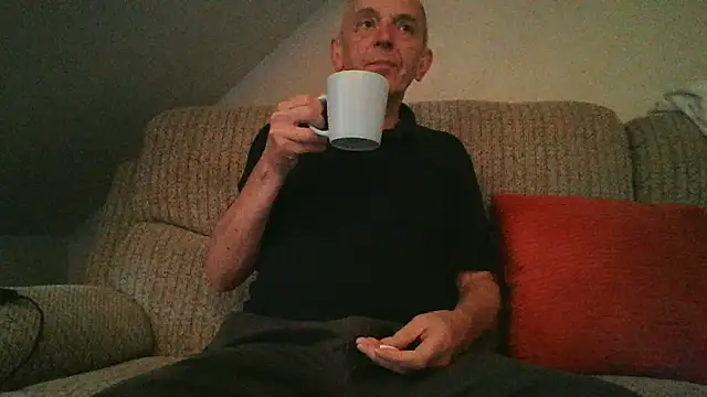 Snapshot of mr_english50 chatting on 06.18.26 mr english50 online show from 06.18.26