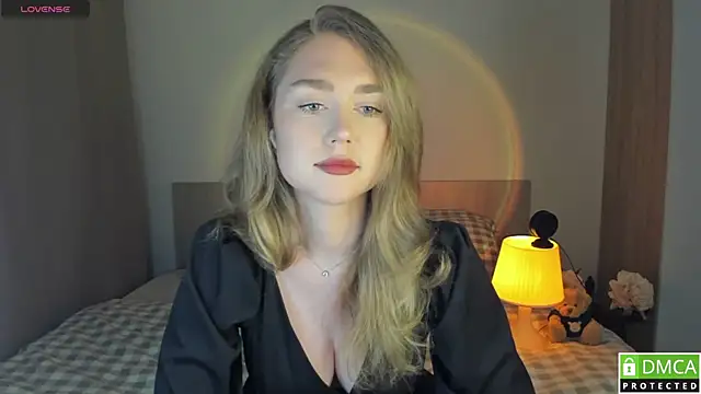 TheVanessaMaes online show from 03.05.25