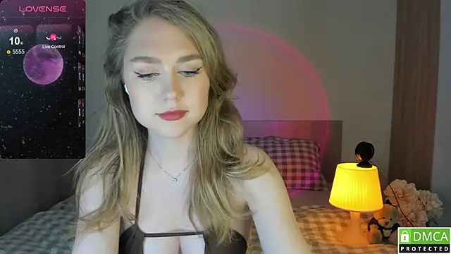 TheVanessaMaes online show from 03.06.25