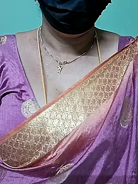 Snapshot of ananya956 chatting on 03.02.25 ananya956 online show from 03.02.25