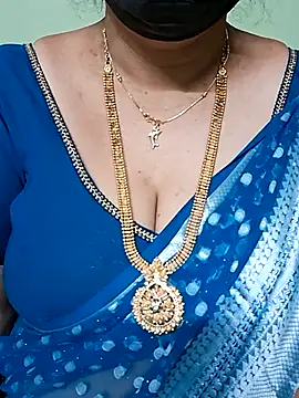 Snapshot of ananya956 chatting on 03.06.25 ananya956 online show from 03.06.25