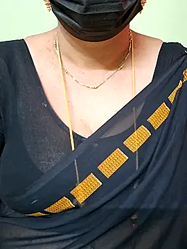 Snapshot of ananya956 chatting on 03.08.25 ananya956 online show from 03.08.25