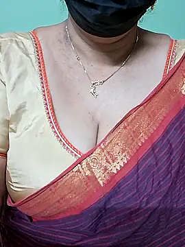 Snapshot of ananya956 chatting on 03.09.25 ananya956 online show from 03.09.25
