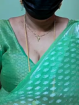 Snapshot of ananya956 chatting on 03.10.25 ananya956 online show from 03.10.25