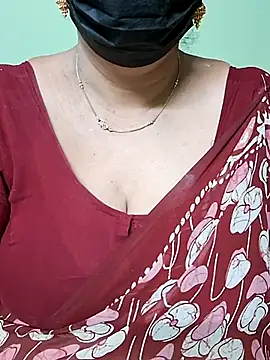 Snapshot of ananya956 chatting on 03.14.25 ananya956 online show from 03.14.25