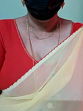 Snapshot of ananya956 chatting on 03.15.25 ananya956 online show from 03.15.25