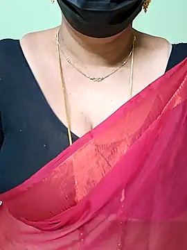 Snapshot of ananya956 chatting on 03.15.25 ananya956 online show from 03.15.25