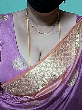 Snapshot of ananya956 chatting on 03.20.25 ananya956 online show from 03.20.25