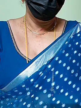 Snapshot of ananya956 chatting on 03.21.25 ananya956 online show from 03.21.25