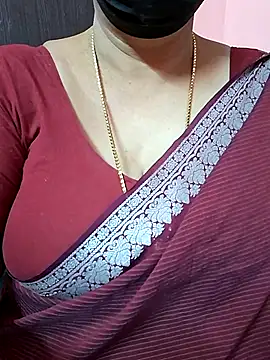 Snapshot of ananya956 chatting on 09.16.25 ananya956 online show from 09.16.25