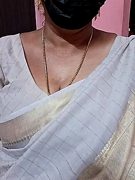 Snapshot of ananya956 chatting on 10.03.25 ananya956 online show from 10.03.25