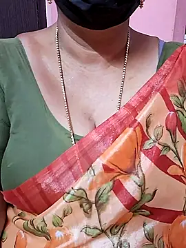 Snapshot of ananya956 chatting on 10.09.25 ananya956 online show from 10.09.25