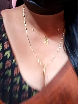 Snapshot of ananya956 chatting on 10.17.25 ananya956 online show from 10.17.25