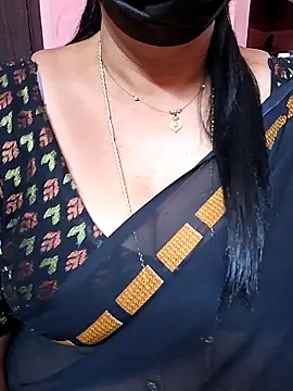 Snapshot of ananya956 chatting on 10.18.25 ananya956 online show from 10.18.25