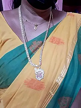 Snapshot of ananya956 chatting on 10.20.25 ananya956 online show from 10.20.25