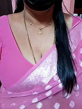 Snapshot of ananya956 chatting on 10.27.25 ananya956 online show from 10.27.25