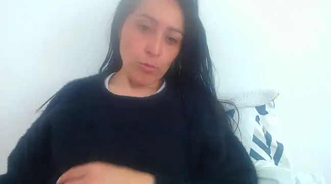 naughthyany16 online show from 12.13.24