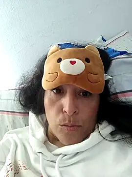 naughthyany16 online show from 10.23.25