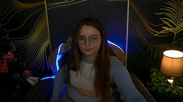 Snapshot of MagicPeachh_ chatting on 01.01.25 MagicPeachh online show from 01.01.25