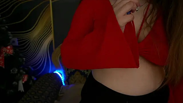 Snapshot of MagicPeachh_ chatting on 01.08.25 MagicPeachh online show from 01.08.25