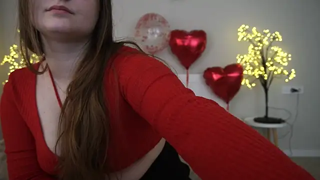 Snapshot of MagicPeachh_ chatting on 02.25.25 MagicPeachh online show from 02.25.25