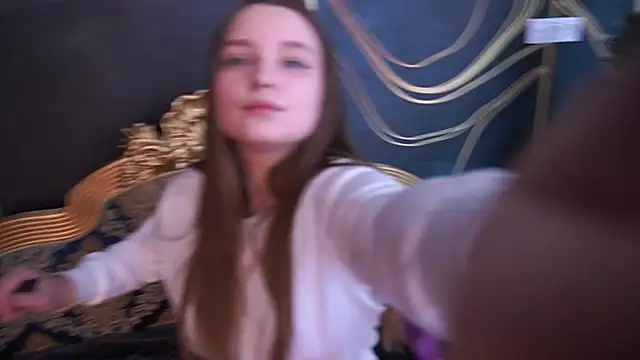 MagicPeachh  online show from 01.08.26