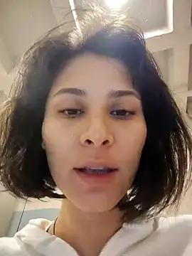 Snapshot of Ramona_Flower chatting on 12.05.24 Ramona Flower online show from 12.05.24