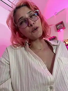 Snapshot of Ramona_Flower chatting on 03.01.25 Ramona Flower online show from 03.01.25