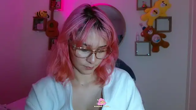 Snapshot of Ramona_Flower chatting on 03.23.25 Ramona Flower online show from 03.23.25