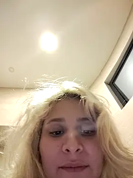 Snapshot of Ramona_Flower chatting on 09.14.25 Ramona Flower online show from 09.14.25