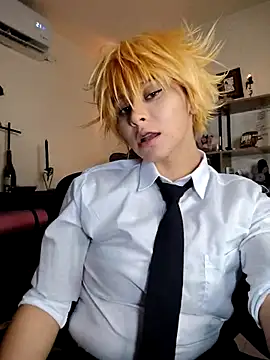 Snapshot of Ramona_Flower chatting on 10.24.25 Ramona Flower online show from 10.24.25