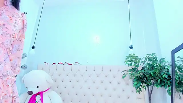 Victoria Coleman online show from 02.19.26