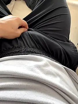 Snapshot of nasty_german_couple chatting on 11.04.25 nasty german couple online show from 11.04.25