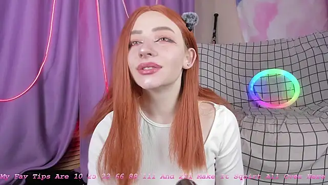 Lexy Lovy online show from 10.07.25