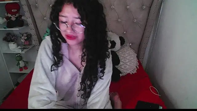 CherieCurl online show from 12.03.25