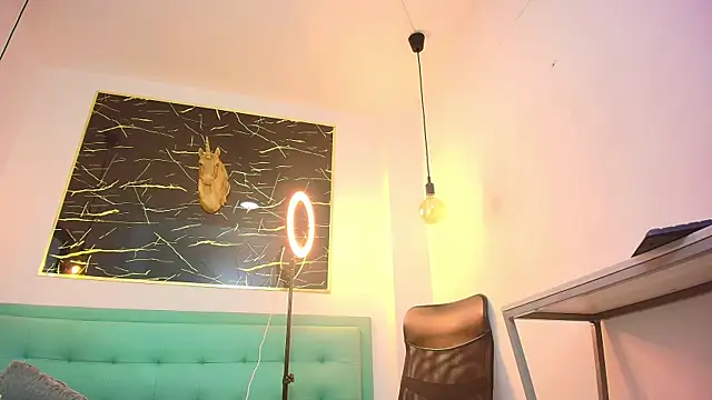 Bella salvatore online show from 11.23.25