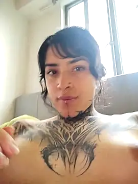 taaylor33 online show from 11.21.25