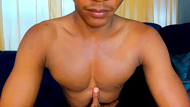 Snapshot of Ethan_Fox11 chatting on 03.14.25 Ethan Fox11 online show from 03.14.25