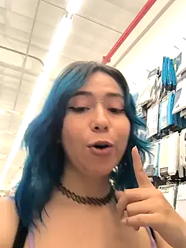 Snapshot of GerallFoxxx chatting on 02.08.25 GerallFoxxx online show from 02.08.25