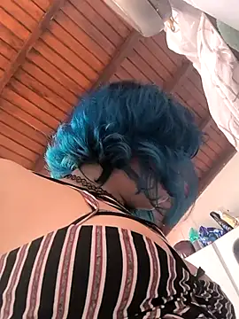 Snapshot of GerallFoxxx chatting on 02.23.25 GerallFoxxx online show from 02.23.25