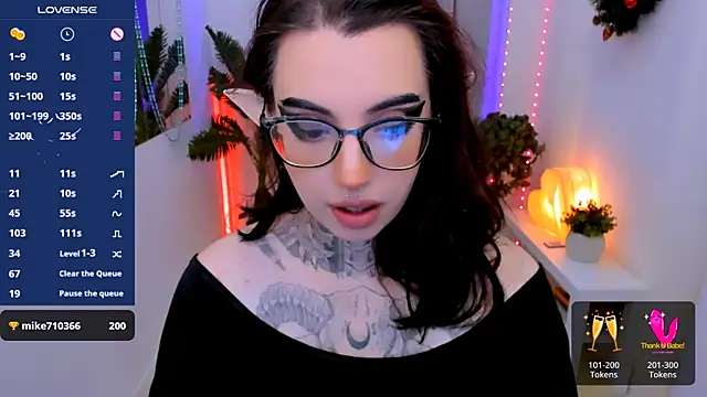 Dixi Pixi  online show from 12.14.24