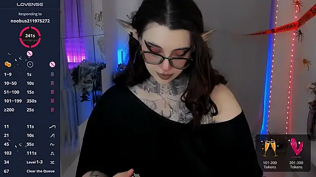 Snapshot of Dixi_Pixi_ chatting on 11.02.25 Dixi Pixi online show from 11.02.25