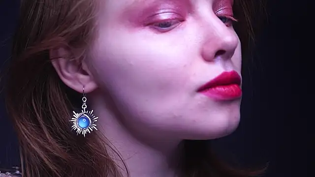 ginger hugs online show from 12.26.24