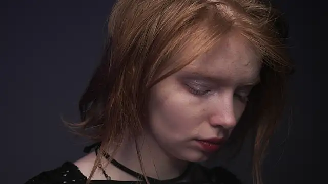 ginger hugs online show from 02.24.25