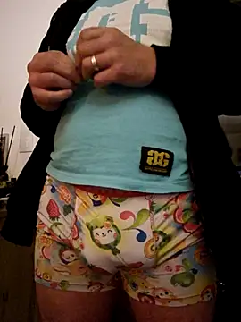 justepourvousbb online show from 12.25.24